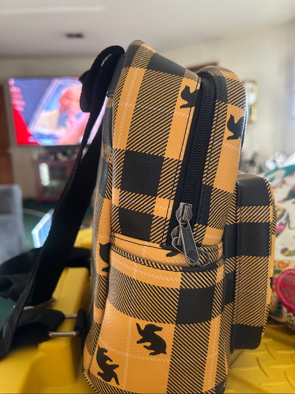 Loungefly Harry Potter Hufflepuff Plaid Mini Backpack EUC - Picture 6 of 6